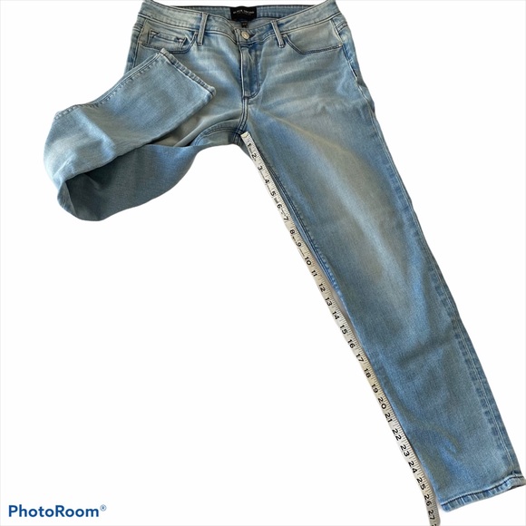 🔥SALE $15🔥 Black Orchid 🆕 NWT Light Wash skinny - Picture 12 of 12